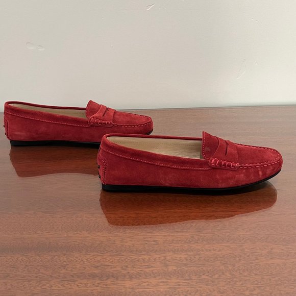 NIB Tod's Gommino Suede Loafers - Picture 7 of 15